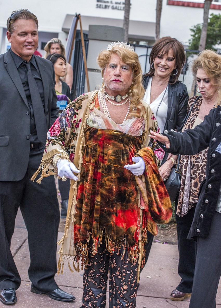 Hollywood movie star Richard Dreyfuss hid in shame as his Aunt Gertrude was delivered in handcuffs to Ringling College of Art and Design's 