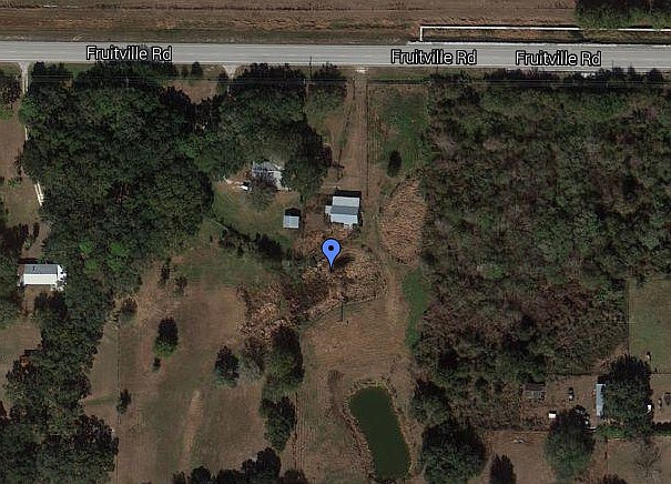 The SEC arranged the sale of a five-acre parcel of land located at 15576 Fruitville Road, once owned by Ponzi-schemer Arthur Nadel.