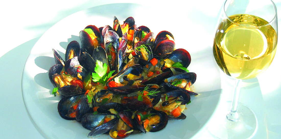Steamed mussels at MoZaic
