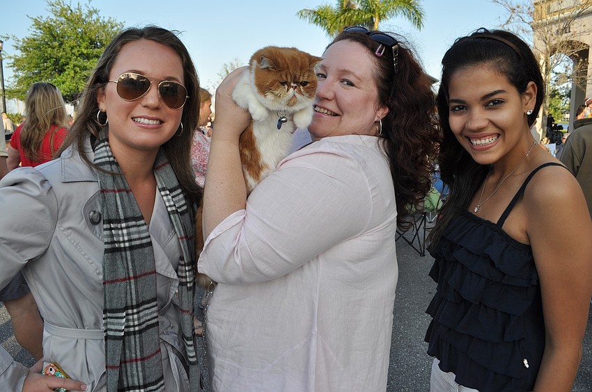Lauren Redington, Eva Rey (with her cat, Mr. Darcy) and Lorena Abreu