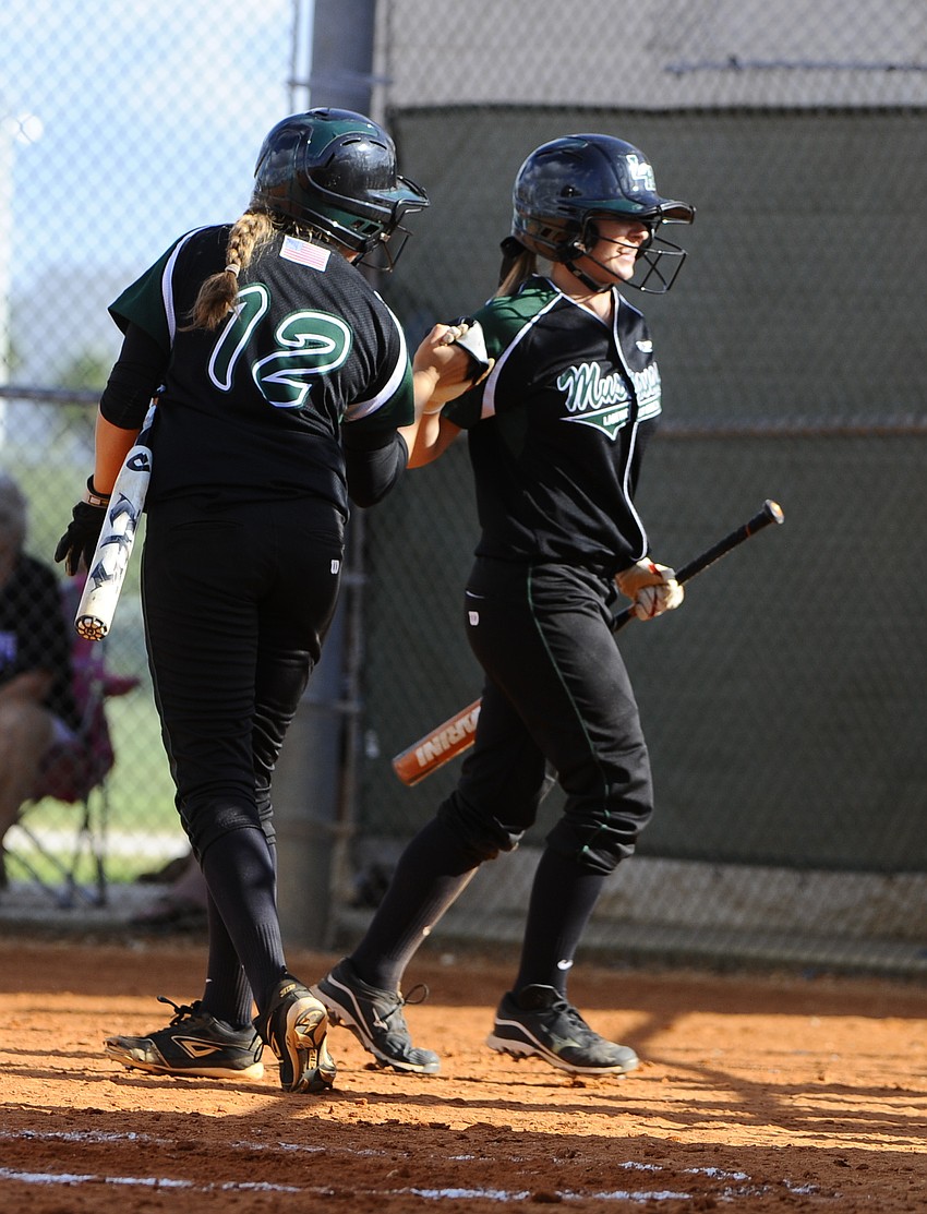 Lakewood Ranch scored four runs in the bottom of the sixth inning.