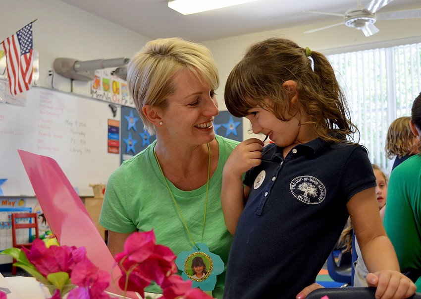 Justine reads a card from her daughter, Mia.