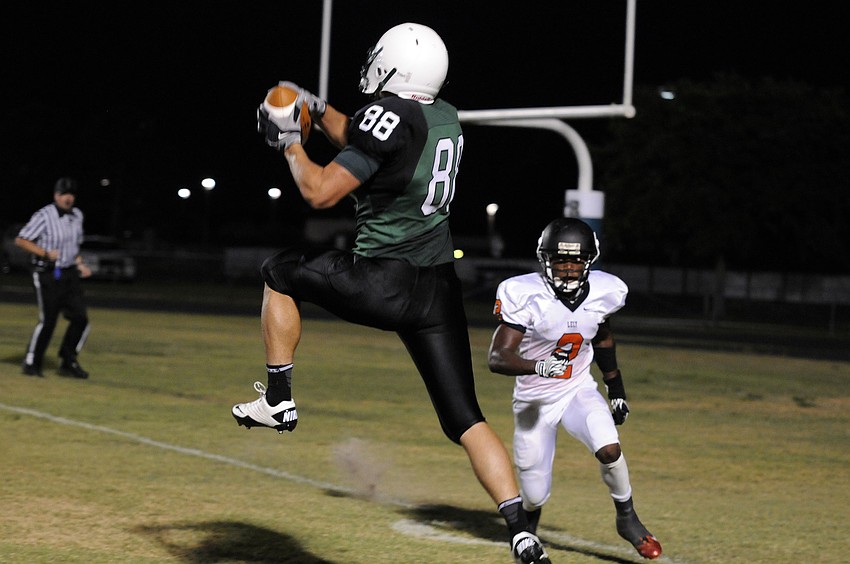 Lakewood Ranch junior tight end Wyatt McLeod hauls in a 10-yard pass to end the third quarter.