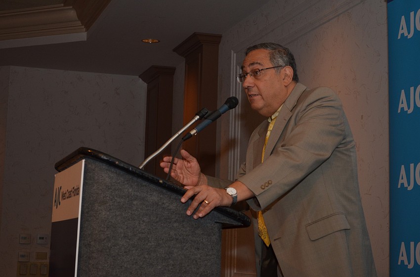 Guest speaker and Director of Contemporary Jewish Life and of the Koppelman Institute on American Jewish-Israeli Relations Steven Bayme