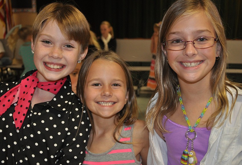 PHOTO GALLERY: Gene Witt Elementary Sock Hop