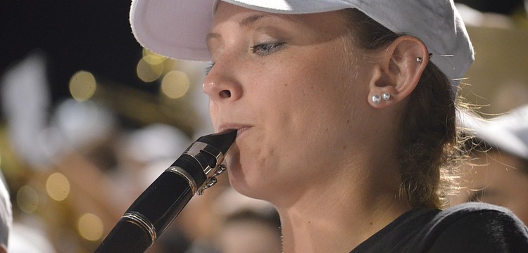 Amy Bulfin, 16, plays Thrift Shop by Macklemore on the clarinet.