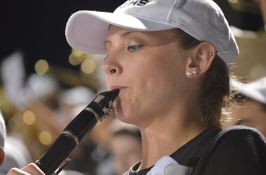 Amy Bulfin, 16, plays Thrift Shop by Macklemore on the clarinet.