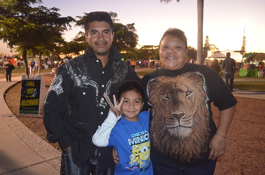 Marcos, Edxon and Maria Castenada