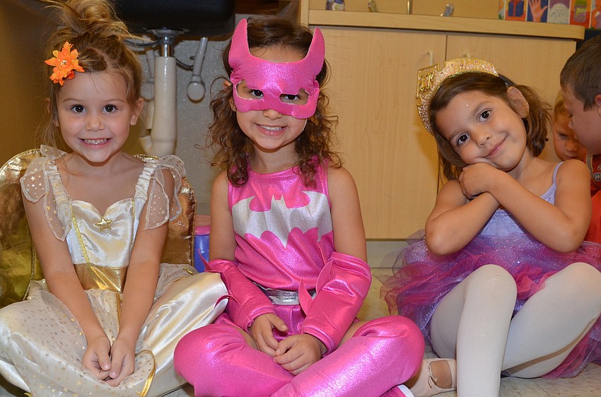 Lola Seelbach, Madison Huffman and Audrey Rowe