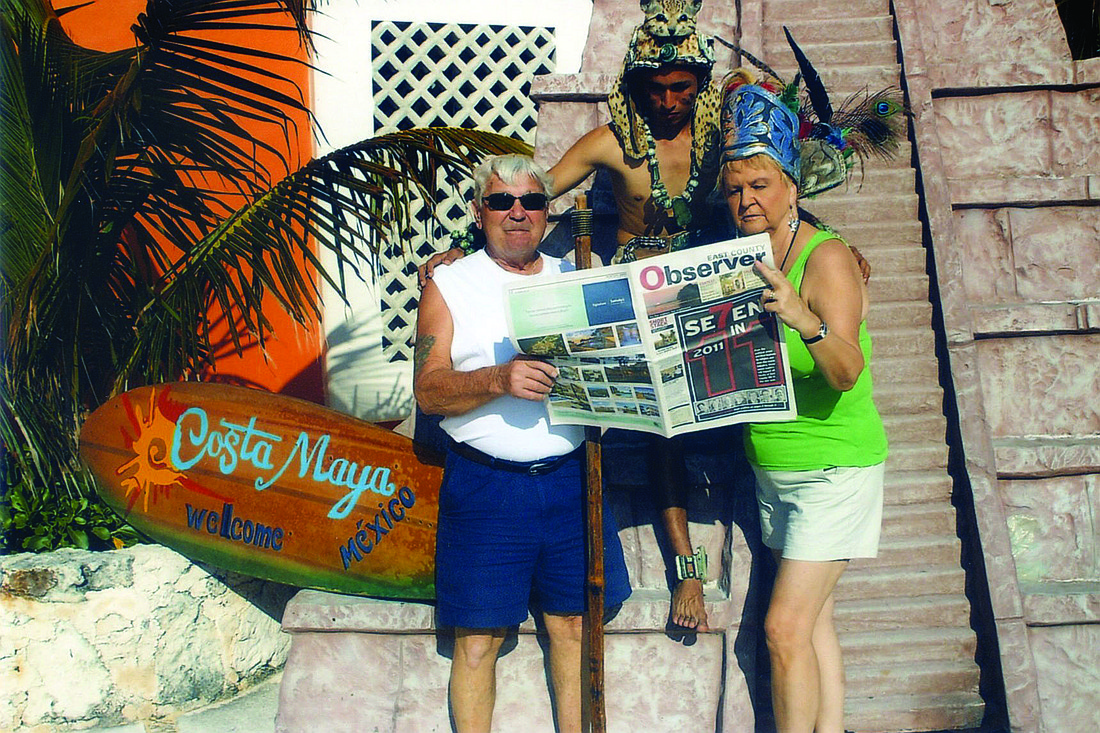 Contest winners Lou and Sandi Bury with their Observer in Costa Maya, Mexico