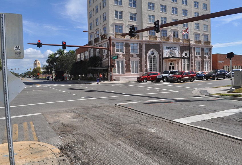 Street paving project comes to Ringling Boulevard Your Observer
