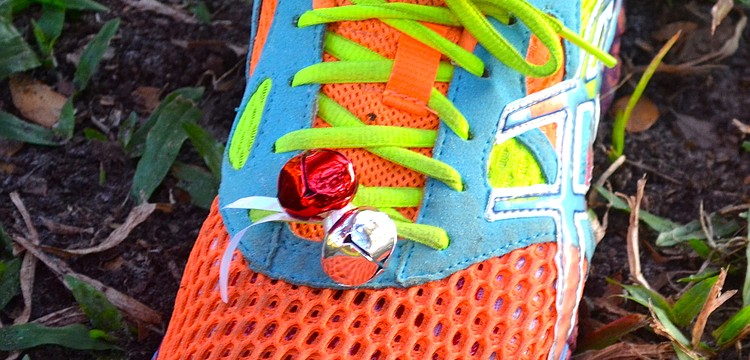 Runners tie Christmas-colored bells to their laces in honor of the eventâ€™s name.
