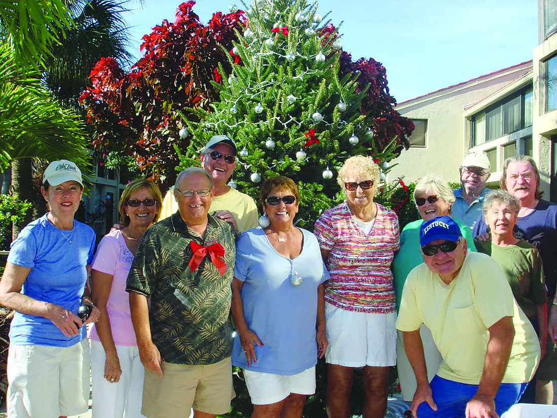 Submitted by Julie Becker. Casa del Mar Beach Resort. Owners and guests gathered Thursday, Dec. 5, to decorate the resortÃ¢â‚¬â„¢s Christmas tree.