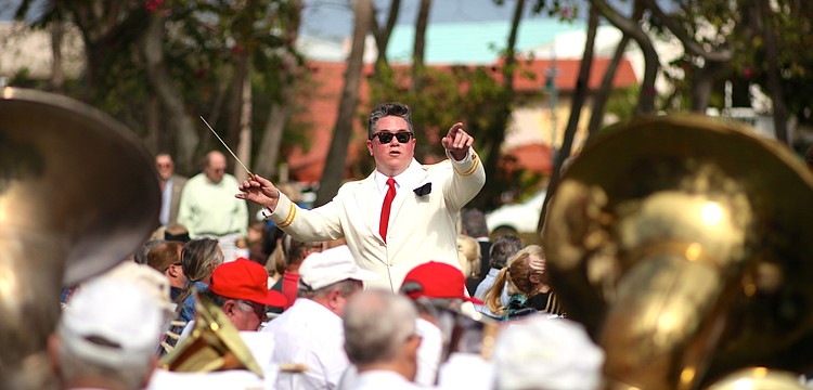 Andrew Glover conducts the Sarasota Circus Concert Band.