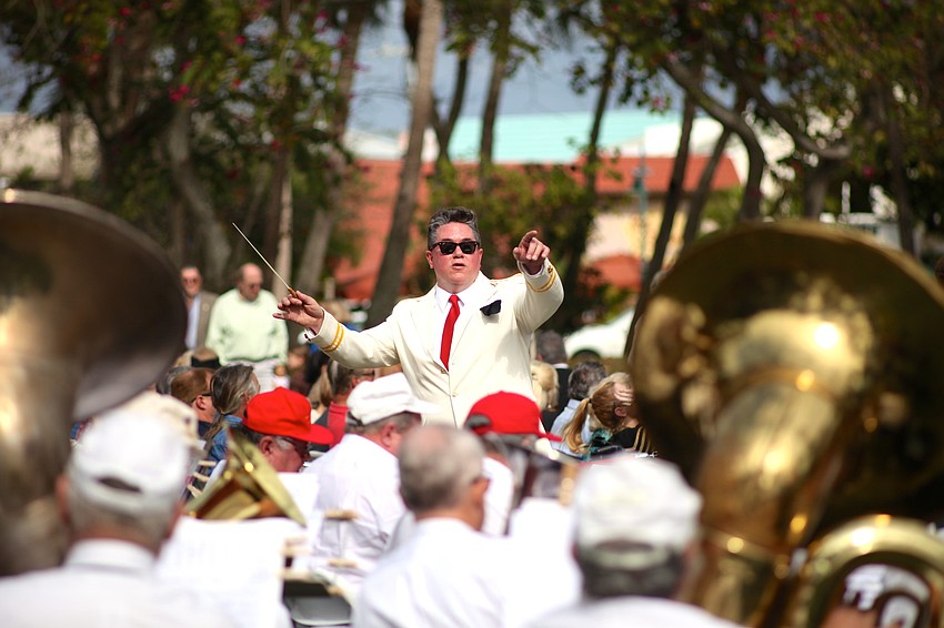 Andrew Glover conducts the Sarasota Circus Concert Band.