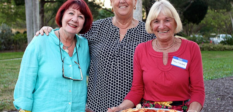 Marjorie Davis, Louisa Hodder and Joan Viguers
