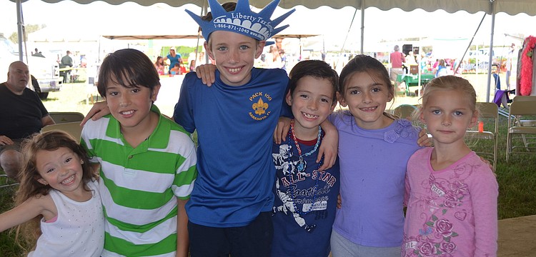Nicole Gilman, Alejandro Cardona, Liam Donovan, Stephen Gilman, and Keira and Ava Donovan