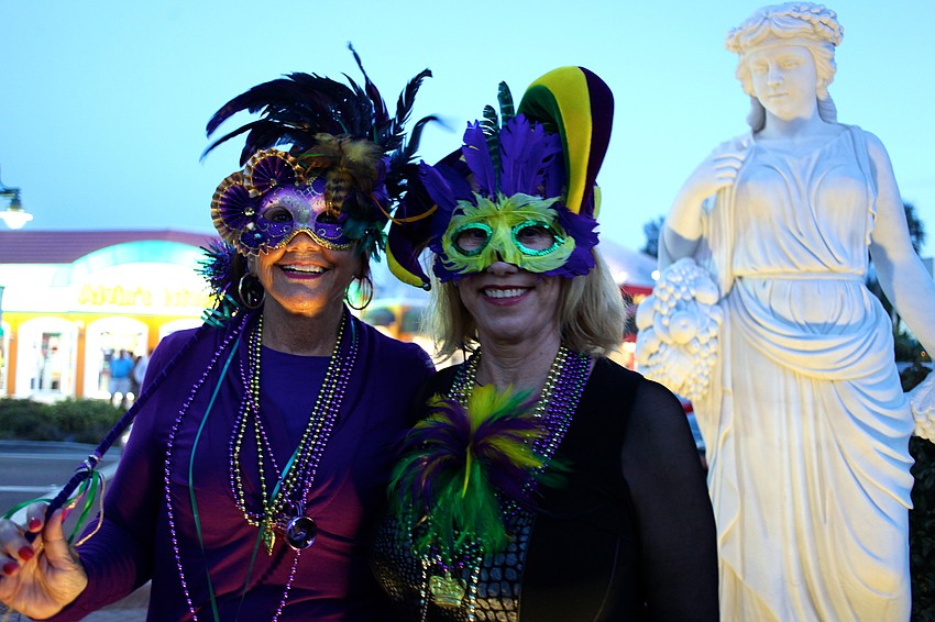Ethna and Helen Lynch led the strut around St. Armands Circle.