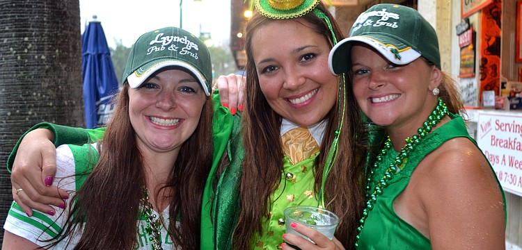Jennifer Egan, Tia Woodford and Melissa Phillips