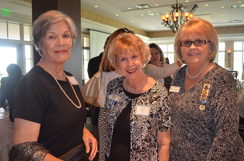 Jane Jacksons, Barbra Bartz and Jeanne Davies