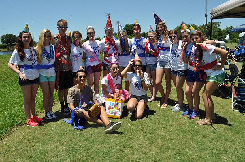 Students in Lakewood Ranch High Schoolâ€™s Lakewood Leaders club prepare for the birthday lap.