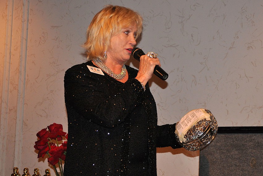 Linda Ploger sang â€œSelling My Stuff Againâ€ to the tune of  â€œFalling in Love Againâ€.