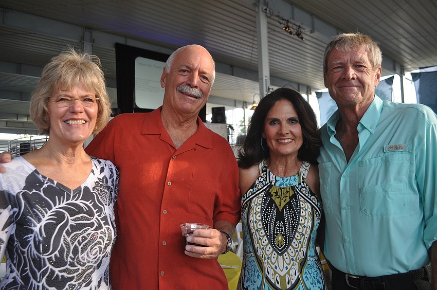 Bennie and Bob Dods with Mary Lou and Bill Johnson