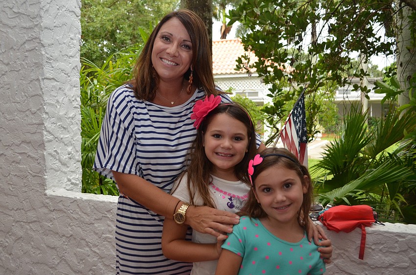 Daria Ferreira with her daughters, Gianna and Isabella.
