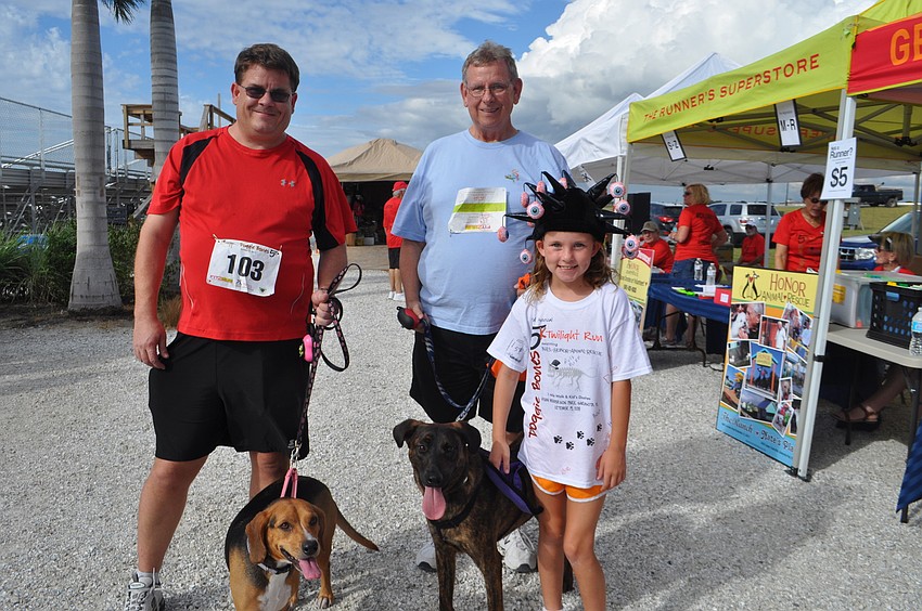 Jonah Lowery, Jim Steinman, and Allie Lowery brought Bella and Dino