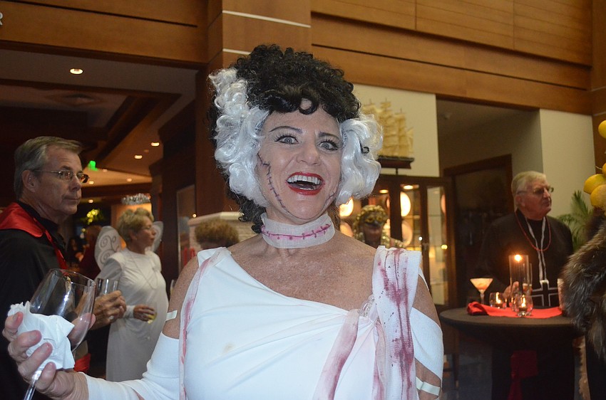 Carol Snipes as the bride of Frankenstein