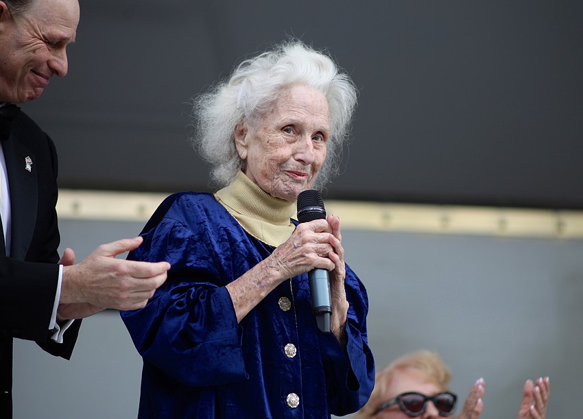 Jenny Wallenda was met with cheers when she spoke of Sarasotaâ€™s rich circus history.