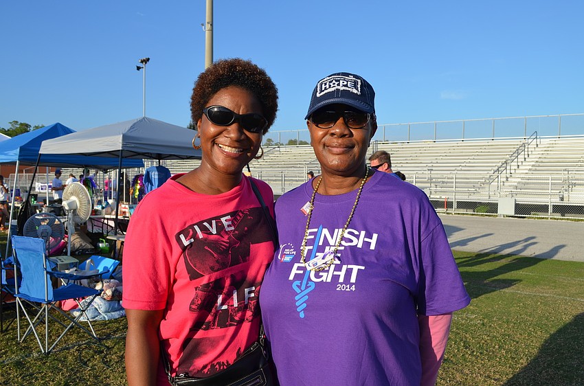 Alicia Ricahrdson and mom, Pearl Wiliams, walked together.