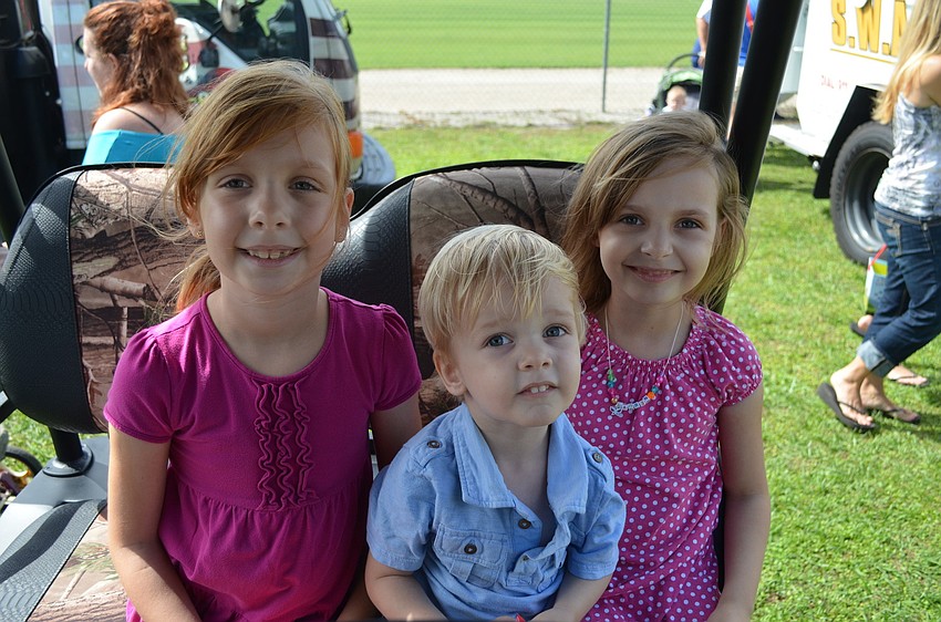 Catherine, Andrew and Lauren Linenger