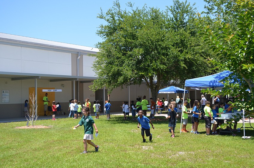 The Measurement Olympics were held in the schoolâ€™s courtyard.