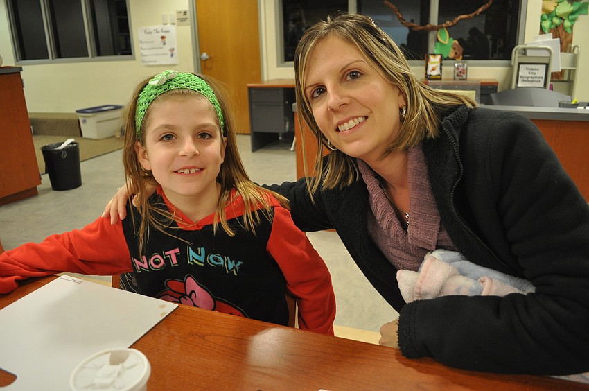 Hannah and Amanda Kukoda