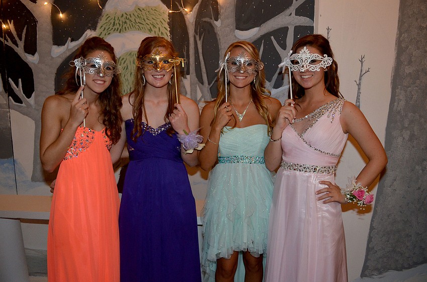 Paige Troyer, Jordan Moon, Janie Weaver and Shae Benassi