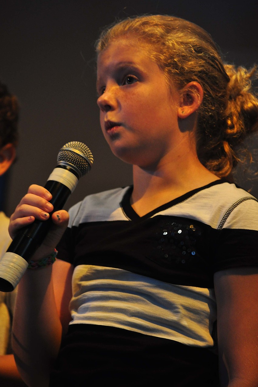 Lauren Beck acts as a museum guide, who shows an exhibit about Jonah the prophet.