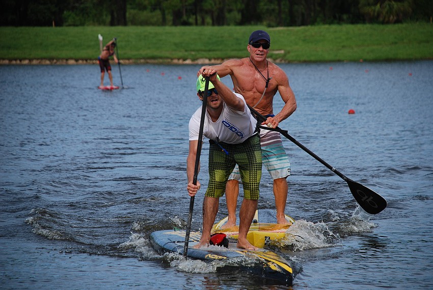 Andres Pombo and Jim Valenti went head-to-head in the six-mile race.
