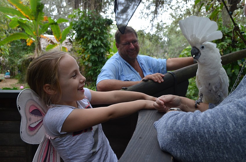 Isabella Wondra asks Wyatt what his favorite color is.