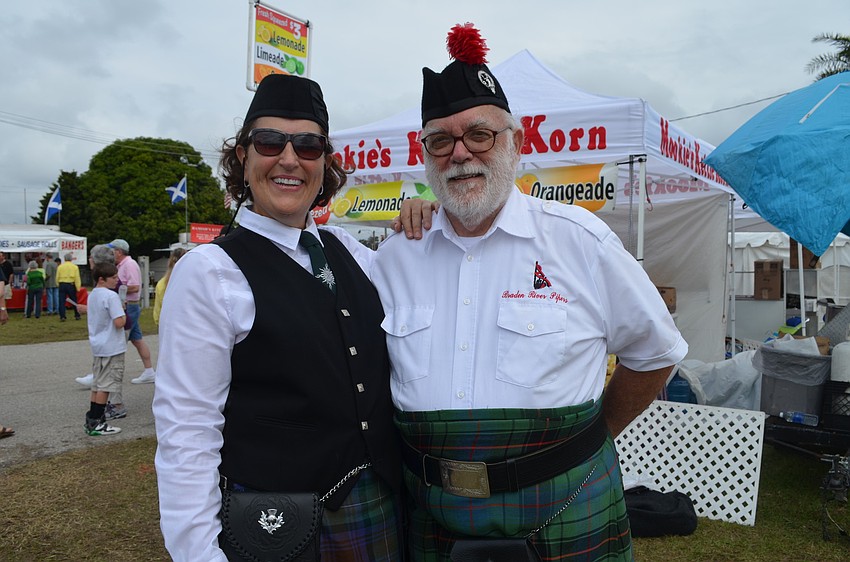 Eileen Carrigan from the City of Sarasota Pipe Band with Bob Davidson, of Braden River Pipers