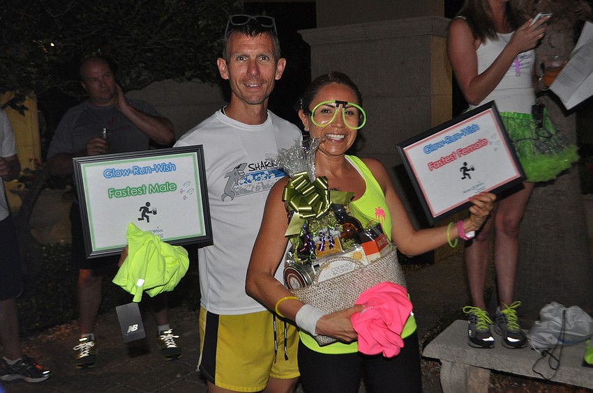 John Wood finished with a time of 17:39 and Roxy Pech finished with a time of 22:29.