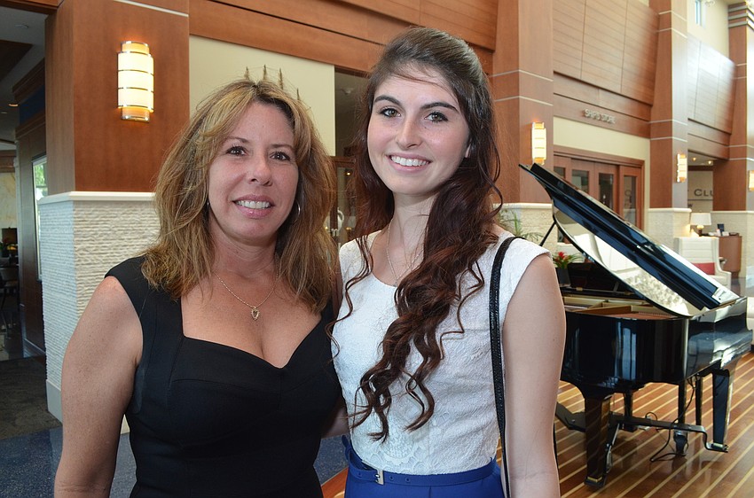 Ileana Viera and her daughter Kaitlyn