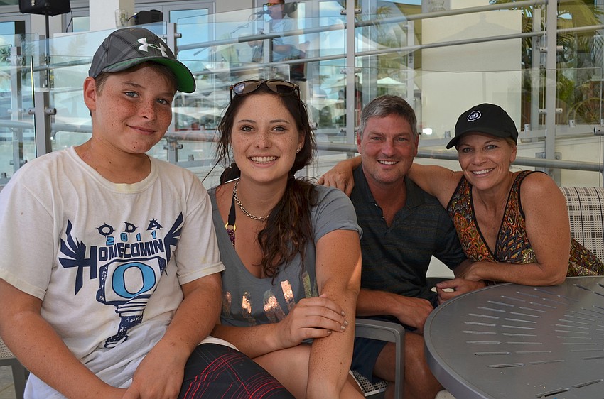 Carson Baer, Allie Baer, Lee Bond and Stacie Baer