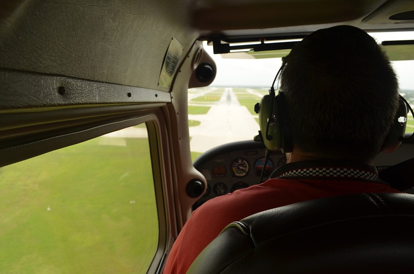 Pilot Jeff Walston explains that he needs to slow down when landing.