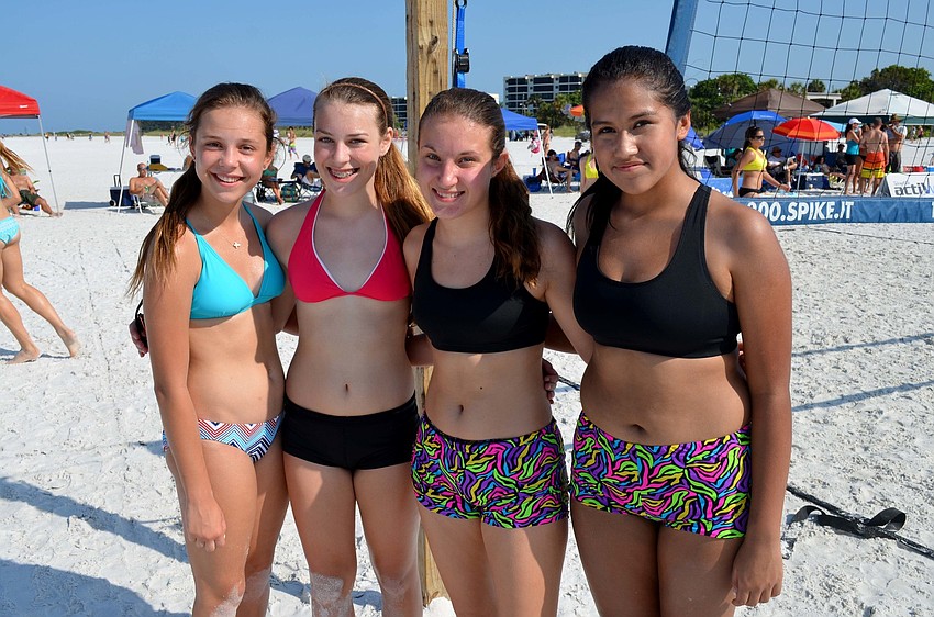 Drew Buckley, Amanda Pistone, Alleyxa Heisserer and Kate Mesa