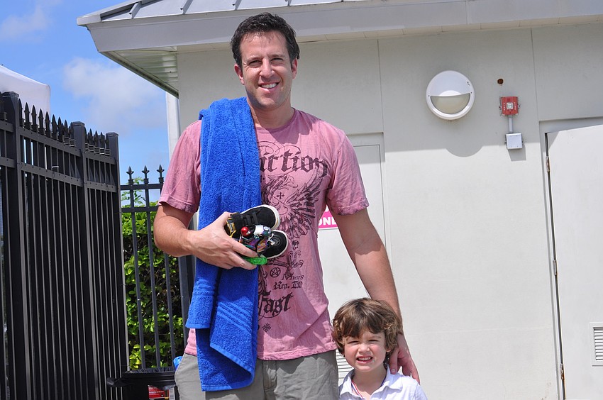 Dan Kaplan with his son, Alex, 4.