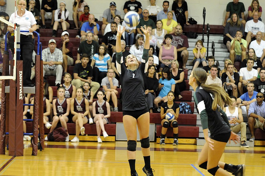 Kelly Ainsworth has been setting for Lakewood Ranch while senior setter Ali Milbourn is out with an injury.