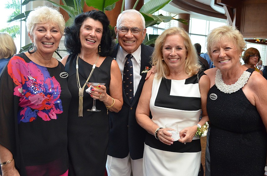 Anita DeVine, Sharon Wright, Treasurer Dick Gravino, Nancy Cox-Payzan, and Margit Gravino