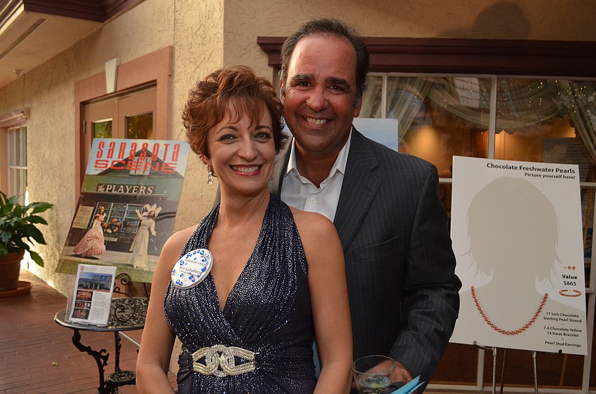 Honorary Chairwoman Eve and Dr. Carlos Caballero