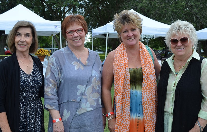 Bev Chabone, Tina Lawrence, Sue Hallenbeck and Barb Jaeger